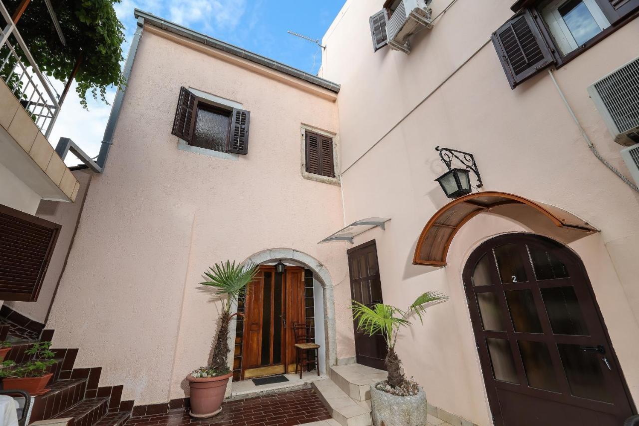 Casa Di Nives Apartment Veglia Exterior foto