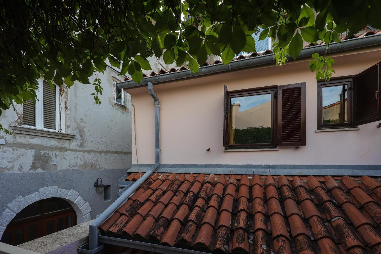 Casa Di Nives Apartment Veglia Exterior foto